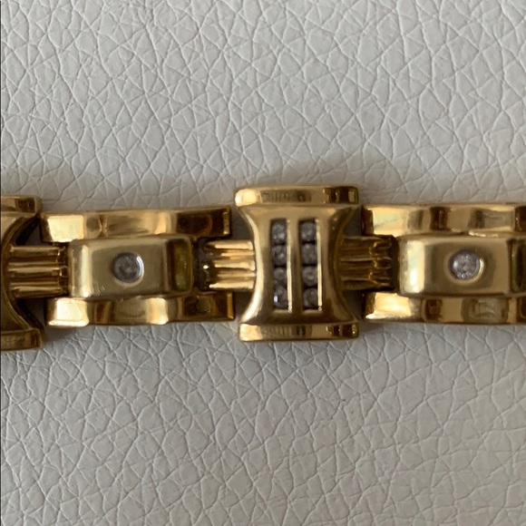 14k Yellow Gold Diamond bracelet - Picture 4 of 9